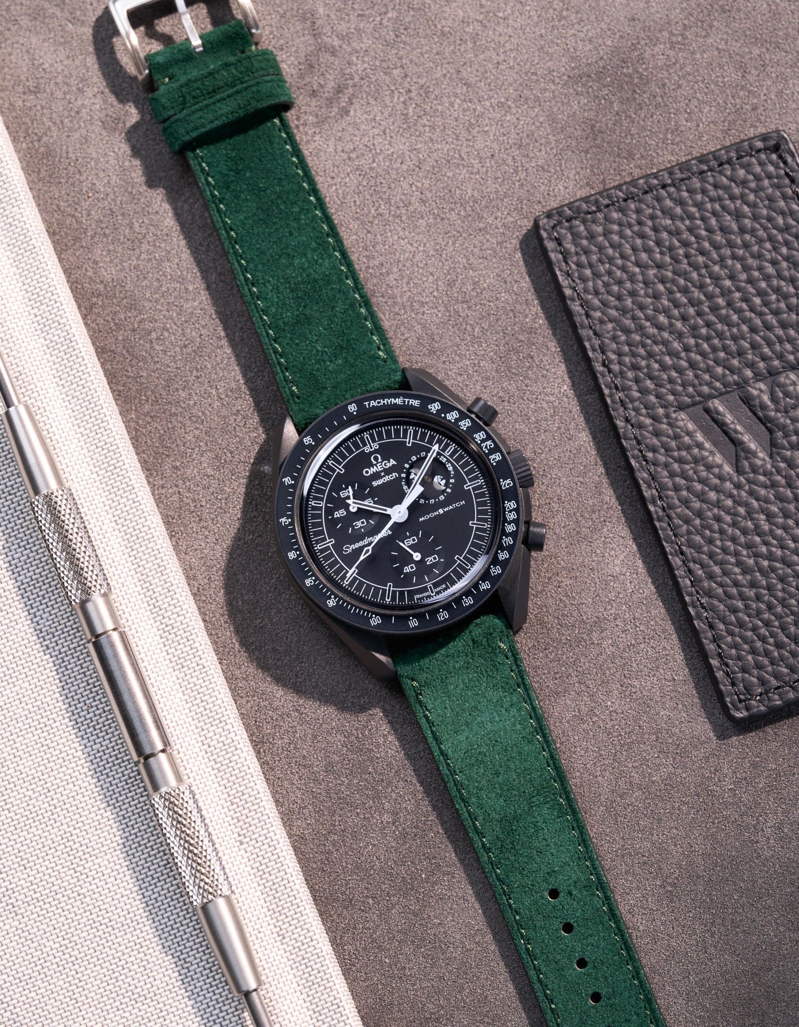 Mission to the Moon Phase - New Moon (Leather Strap) - OM Luxury