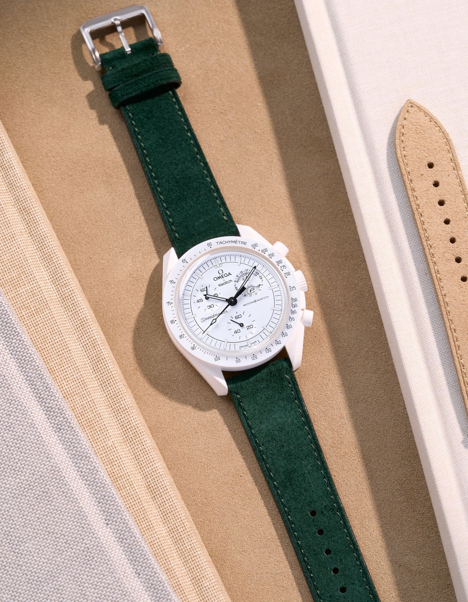 Mission to the Moon Phase - Full Moon (Leather Strap) - OM Luxury