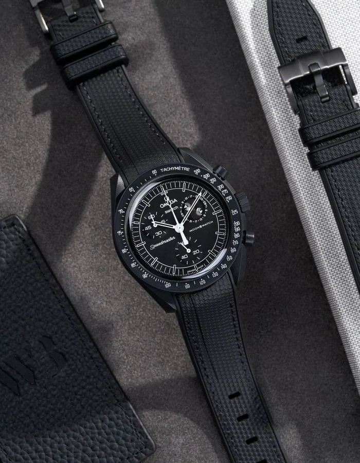 Premium Curved Rubber Strap - Black