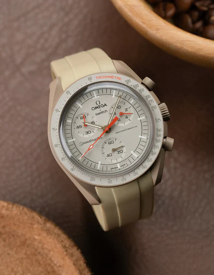 Curved Rubber Strap - Beige - OM Luxury