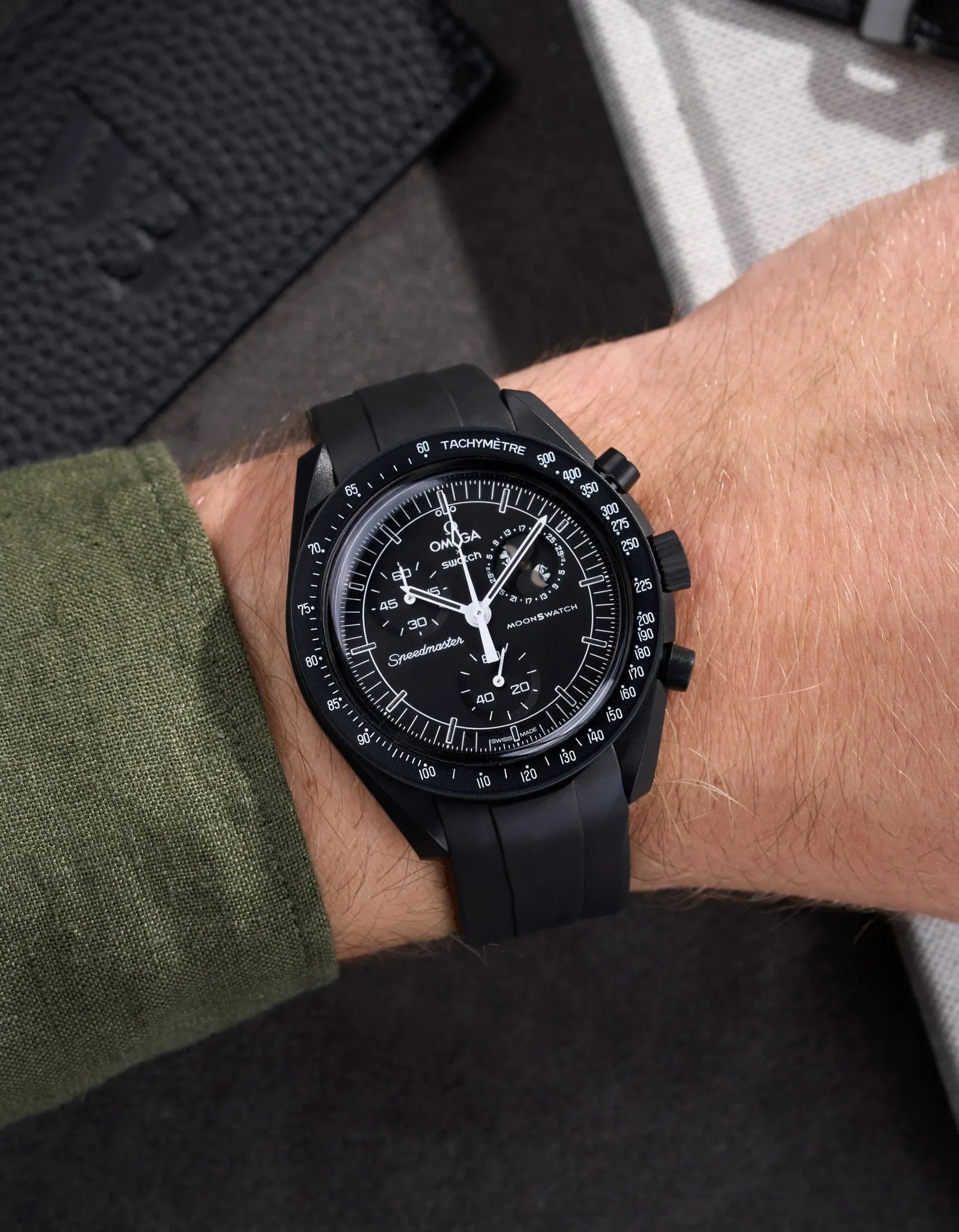 Curved Rubber Strap - Black - OM Luxury